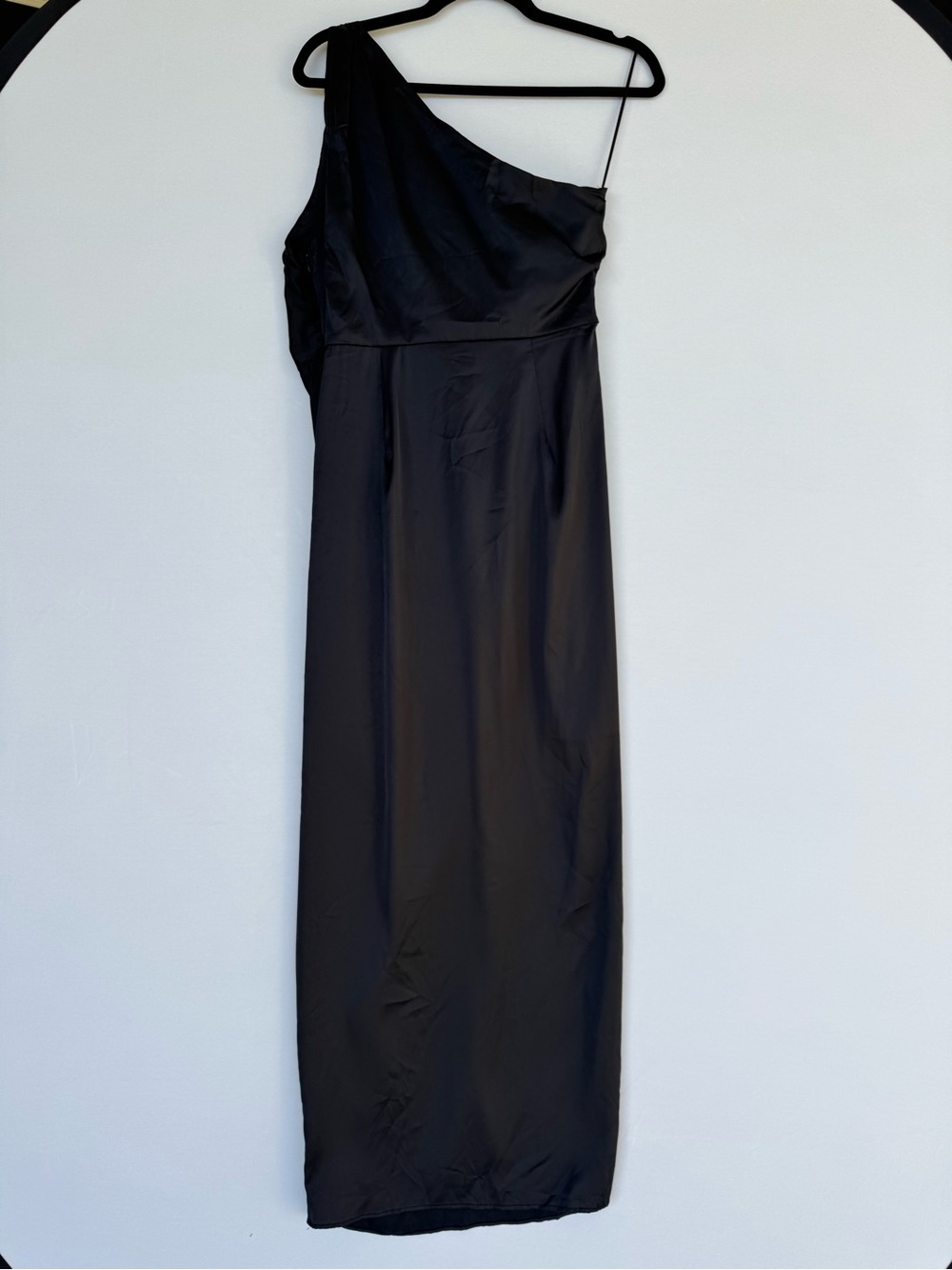 Luxxel One-Shoulder Black Satin Evening Gown - Picture 8 of 8